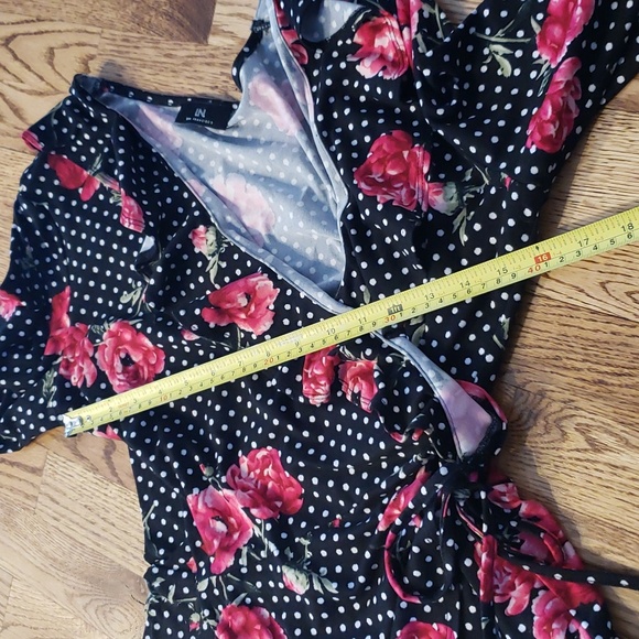 (M) I.N. San Francisco Soft Floral Print Wrap Top Statement Sleeves Ruffle Trim - Picture 6 of 9